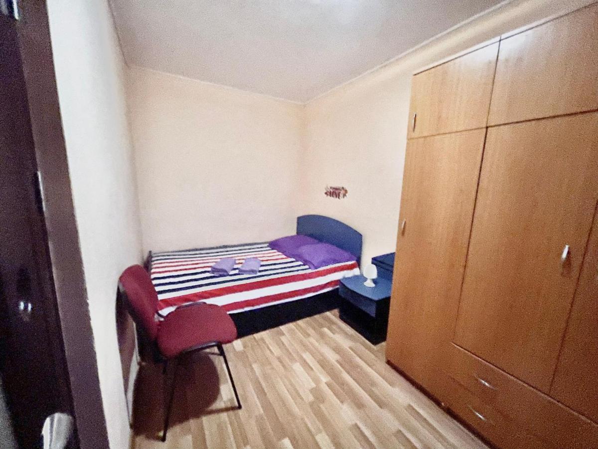Cozy Apartments Bacau Ngoại thất bức ảnh