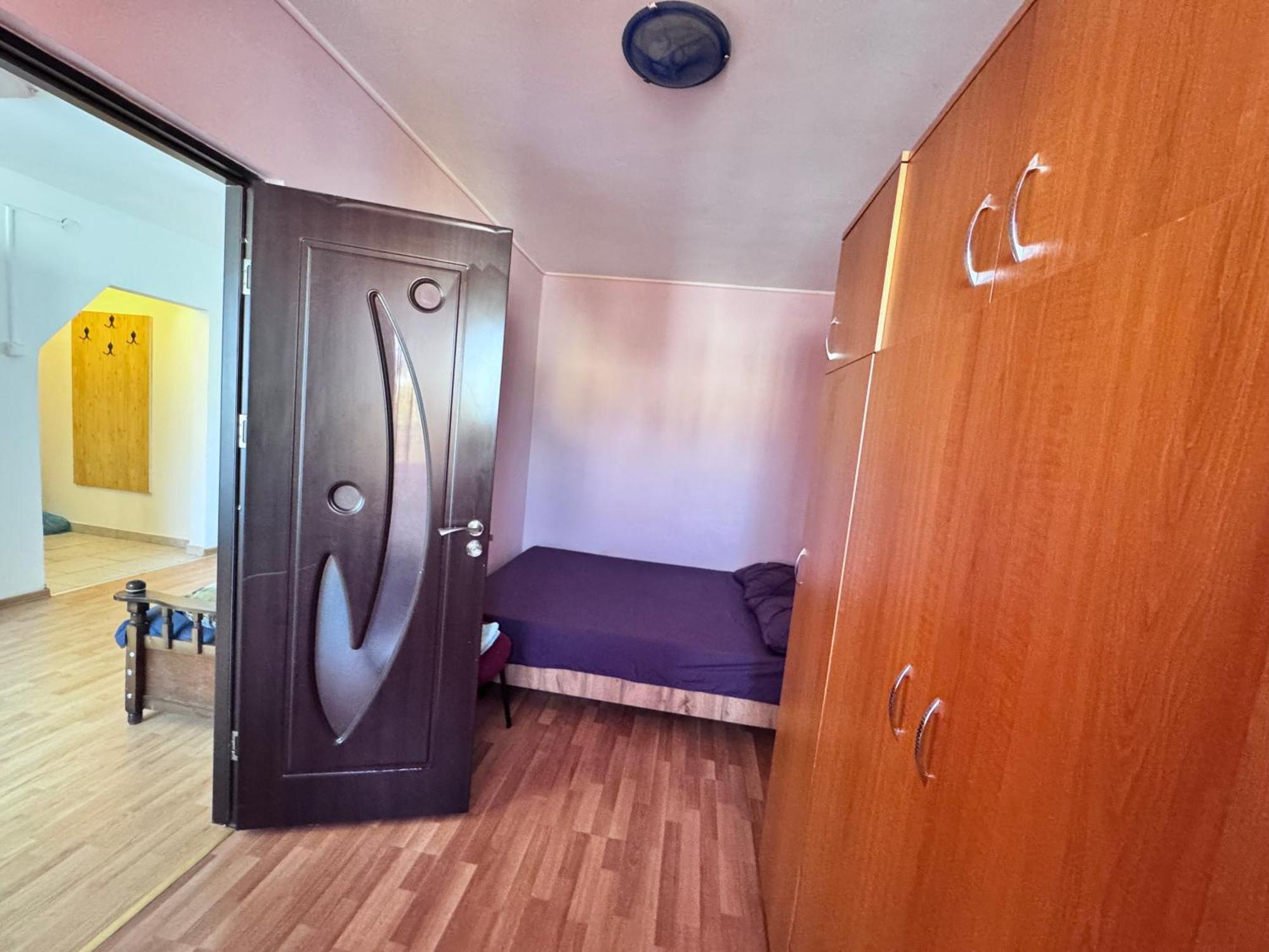 Cozy Apartments Bacau Ngoại thất bức ảnh