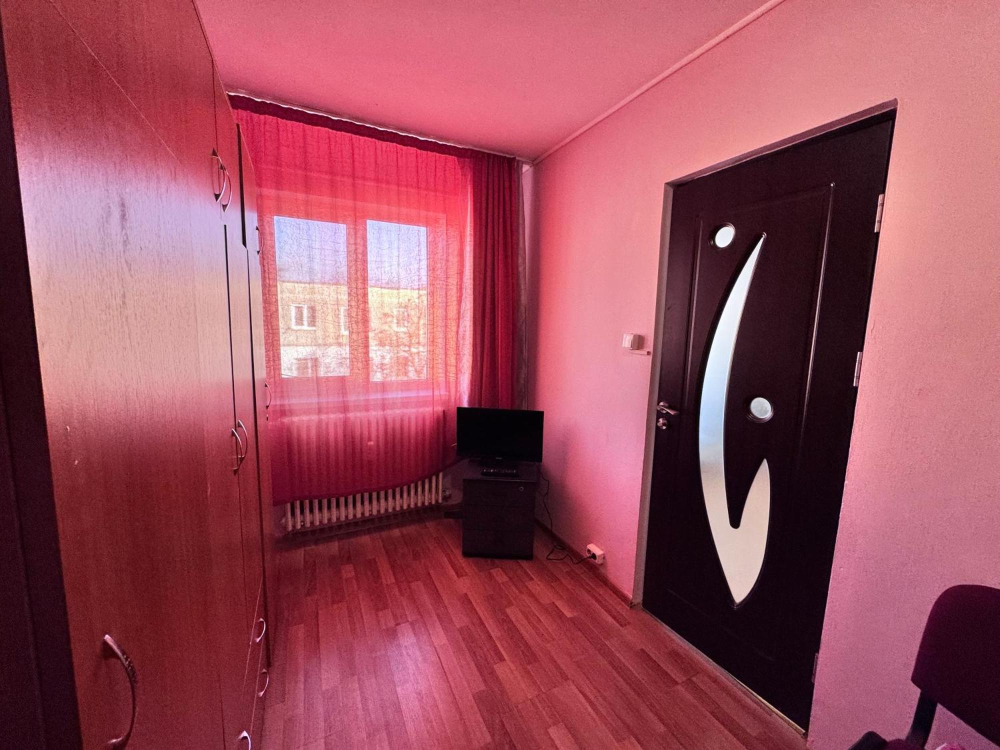 Cozy Apartments Bacau Ngoại thất bức ảnh